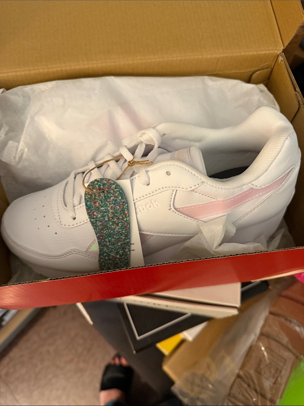 Reebok White Sneaker with Light Pink Stripe